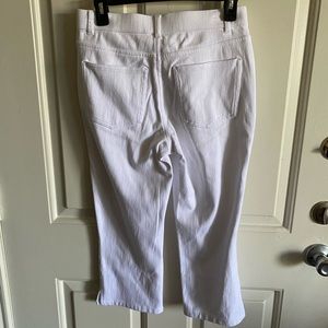 White crop jeans